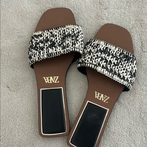 Zara Black and Cream Woven Flats